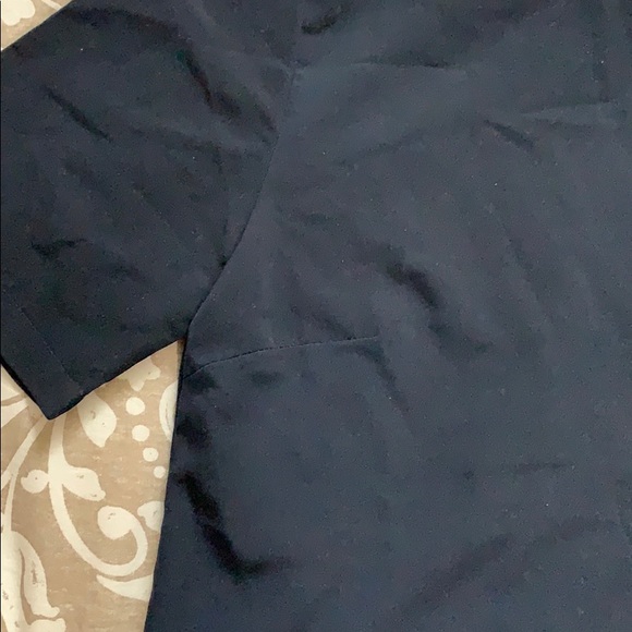 Top - Picture 3 of 5